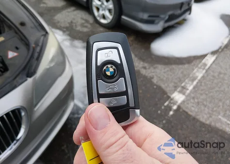 2009 BMW 750Li from USA, damaged, VIN WBAKB83569CY59496